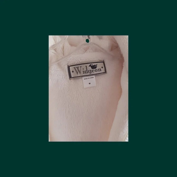 Widgeon faux fur vest with hood & zip closure size medium ivory color - Picture 4 of 12